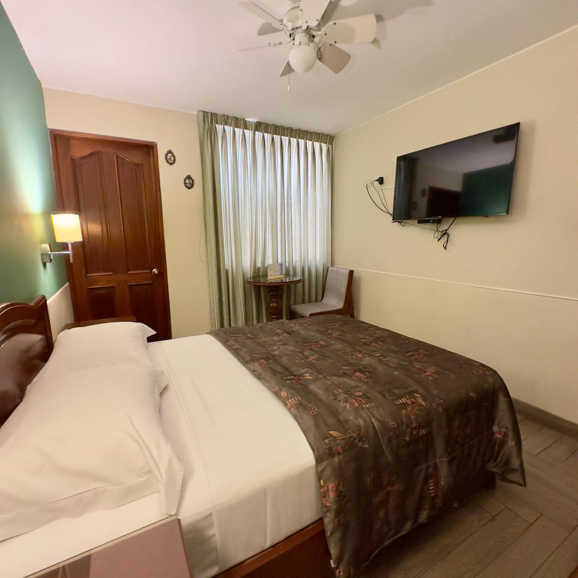 Hotel La Molina Hotel 2*